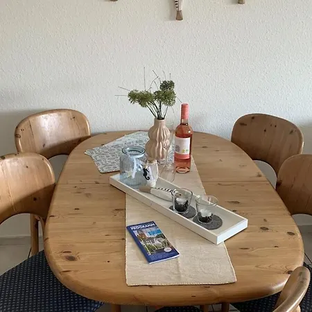 With 2 Bedrooms Glücksburg